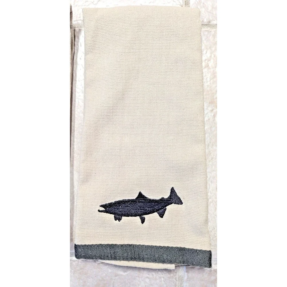 Mossy Oak Embroidered Fish Hand Towels Brown Tan 2pc 24